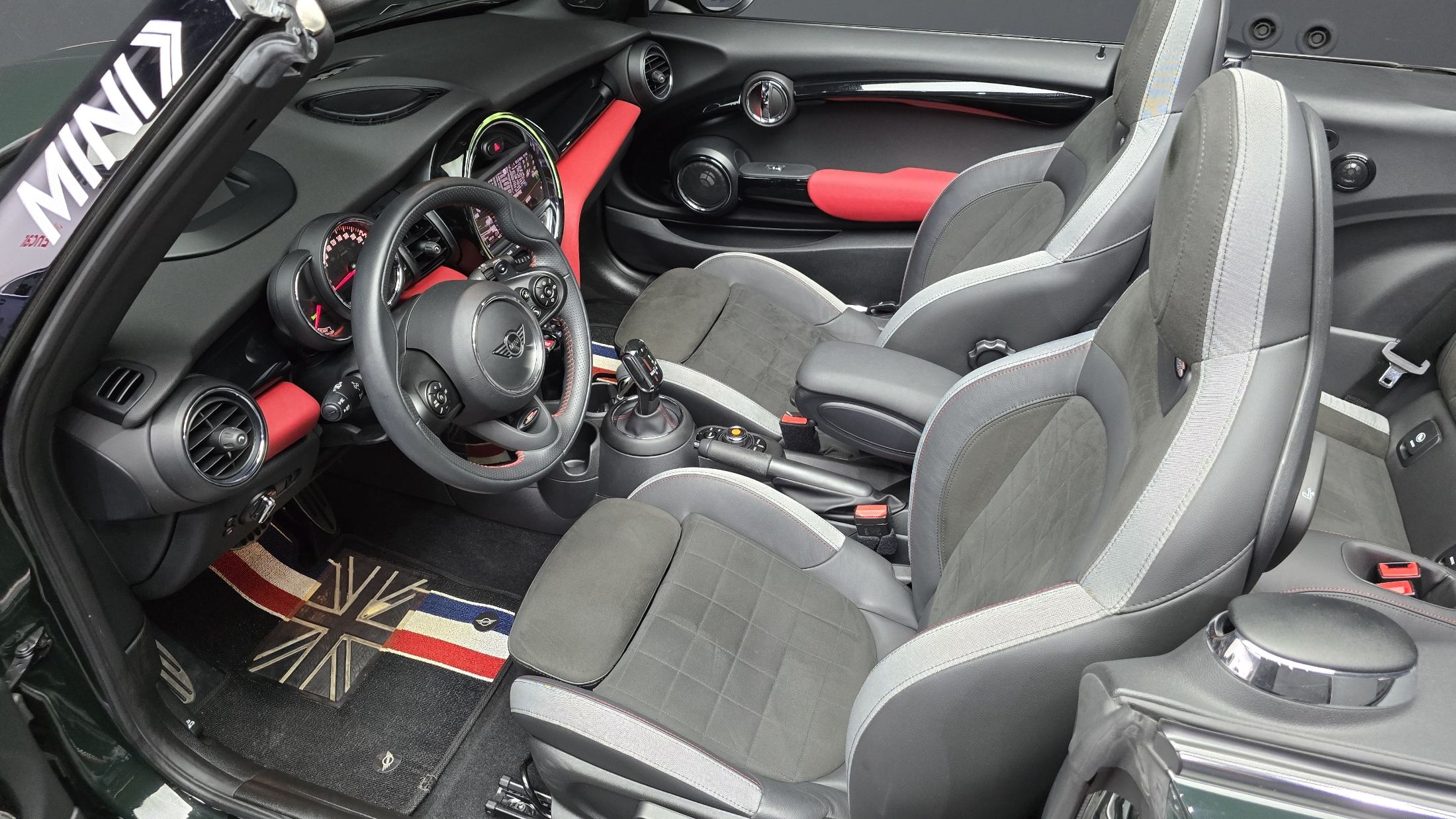 MINI COOPER S CONVERTIBLE 2020