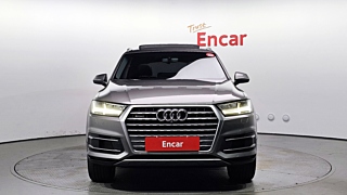 AUDI Q7 4M 2016