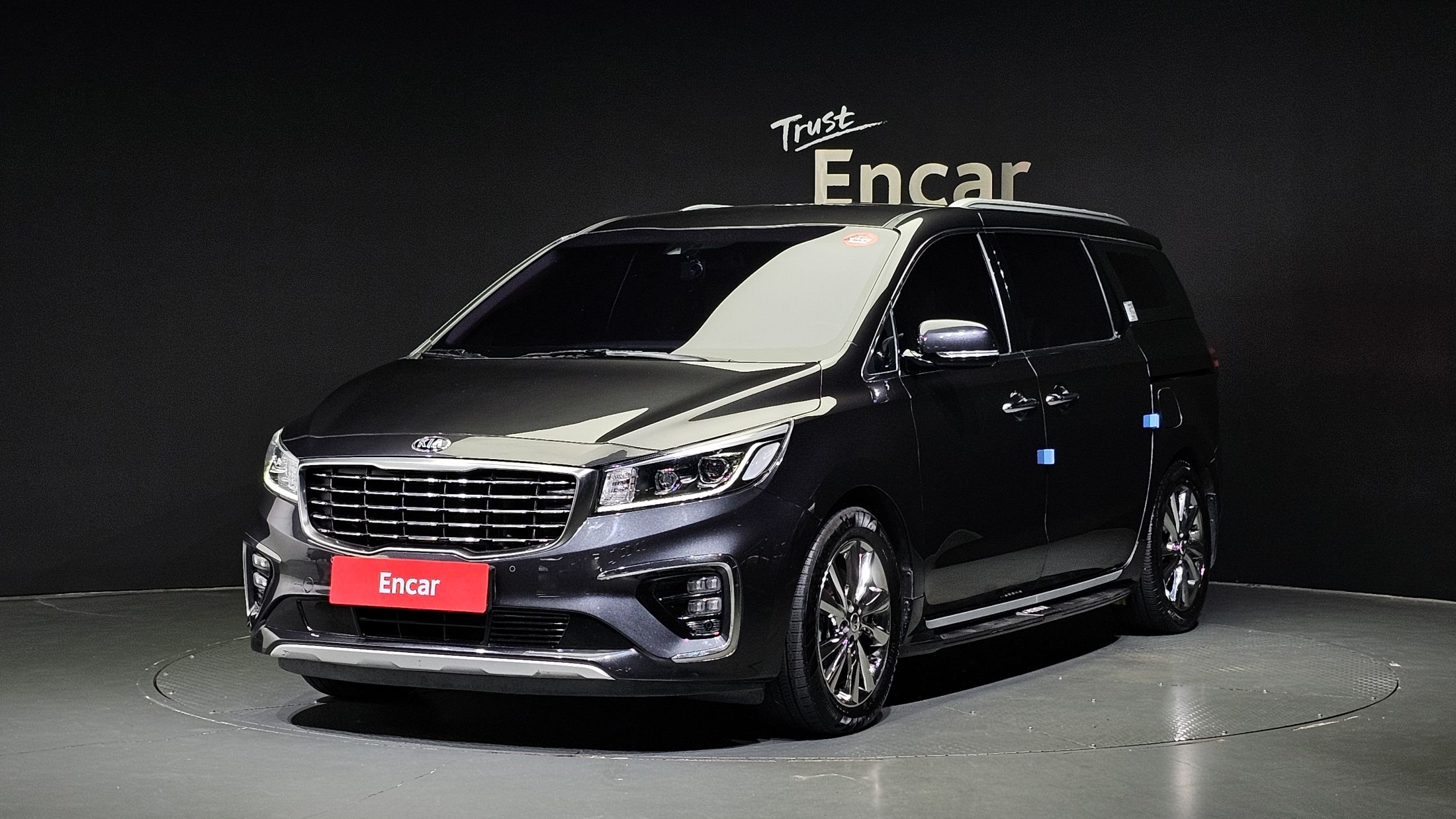 KIA CARNIVAL 2019