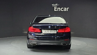 BMW 5-SERIES G30 2020