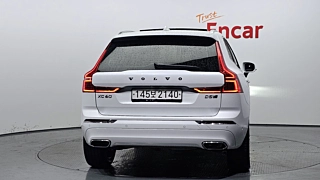 VOLVO XC60 2020