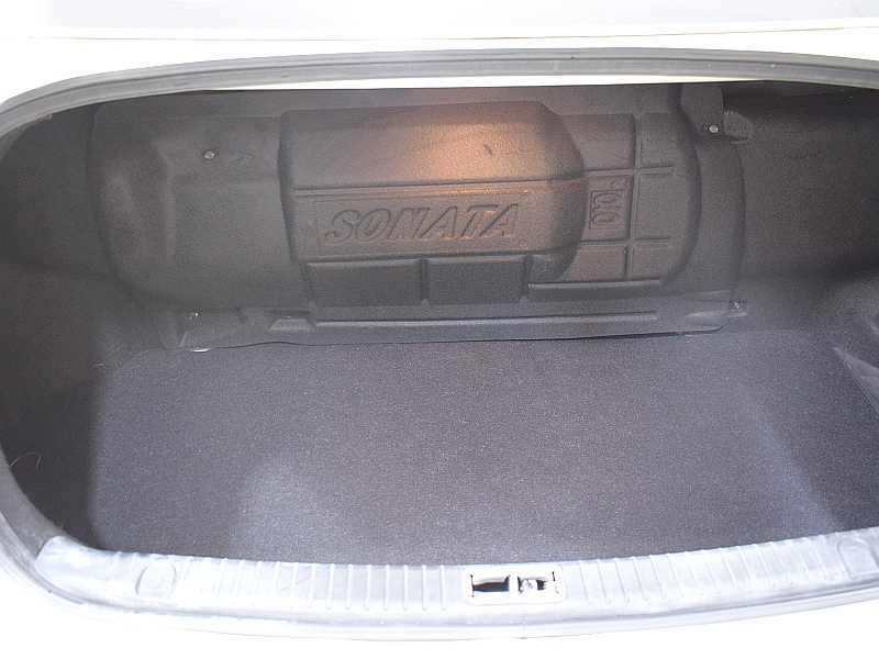 HYUNDAI NF SONATA TRANSFORM 2008