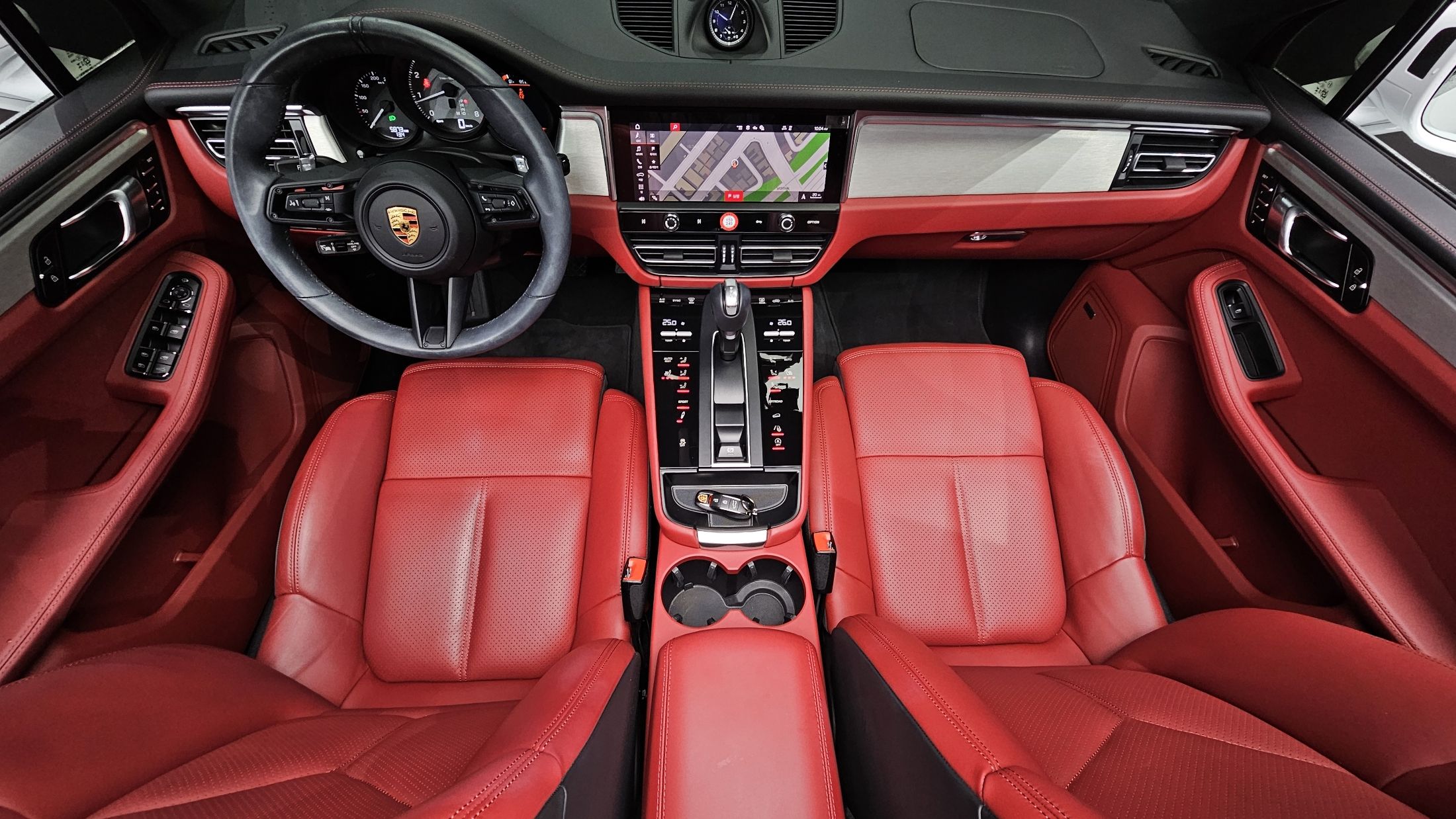 PORSCHE MACAN 2023