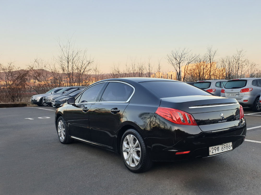 PEUGEOT 508 2012