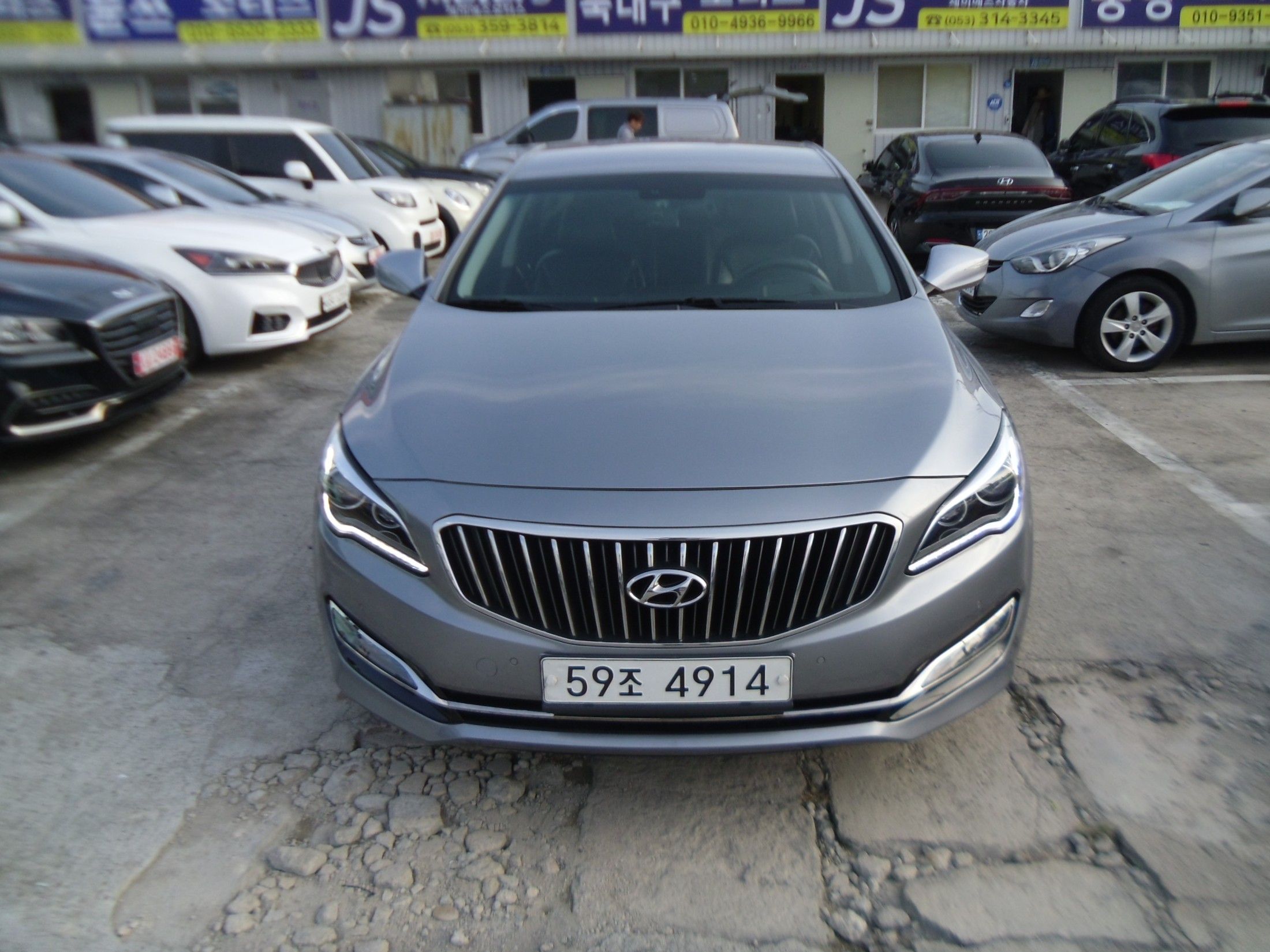 HYUNDAI ASLAN 2014