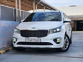 KIA CARNIVAL 2019