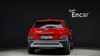 HYUNDAI KONA 2021