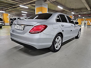 MERCEDES BENZ C-CLASS W205 2018