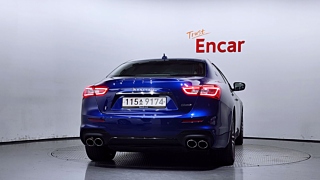 MASERATI GHIBLI 2020