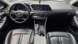 HYUNDAI SONATA DN8 2019