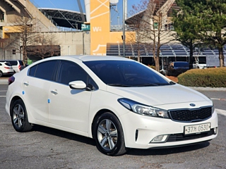 KIA K3 2016