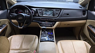 KIA CARNIVAL 2017
