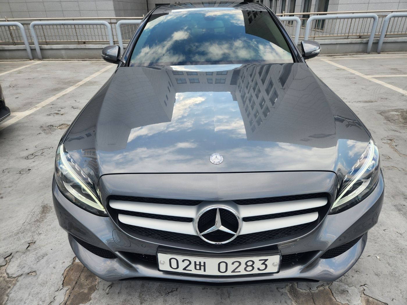 MERCEDES BENZ C-CLASS W205 2016