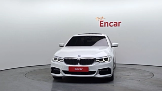 BMW 5-SERIES G30 2017