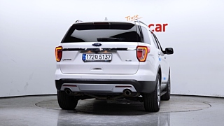 FORD EXPLORER 2017