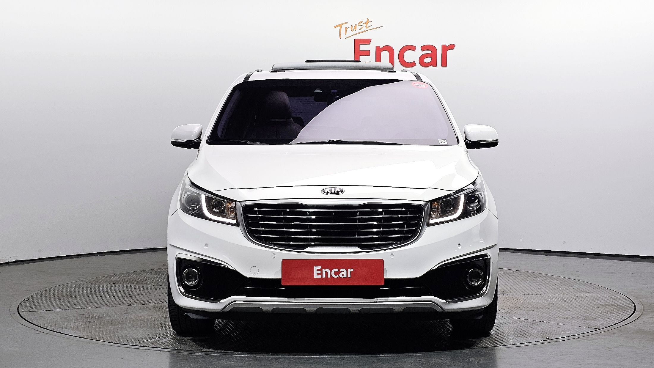KIA CARNIVAL 2014
