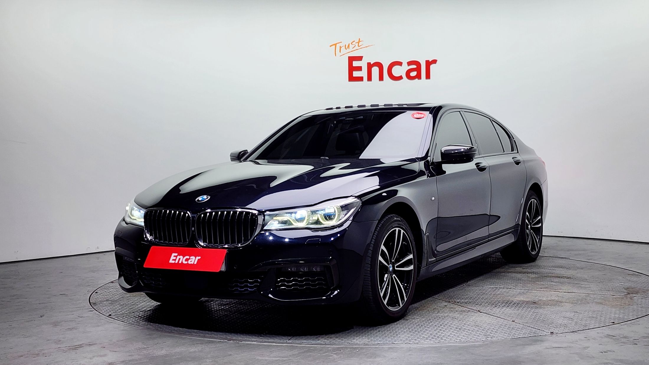 BMW 7-SERIES G11