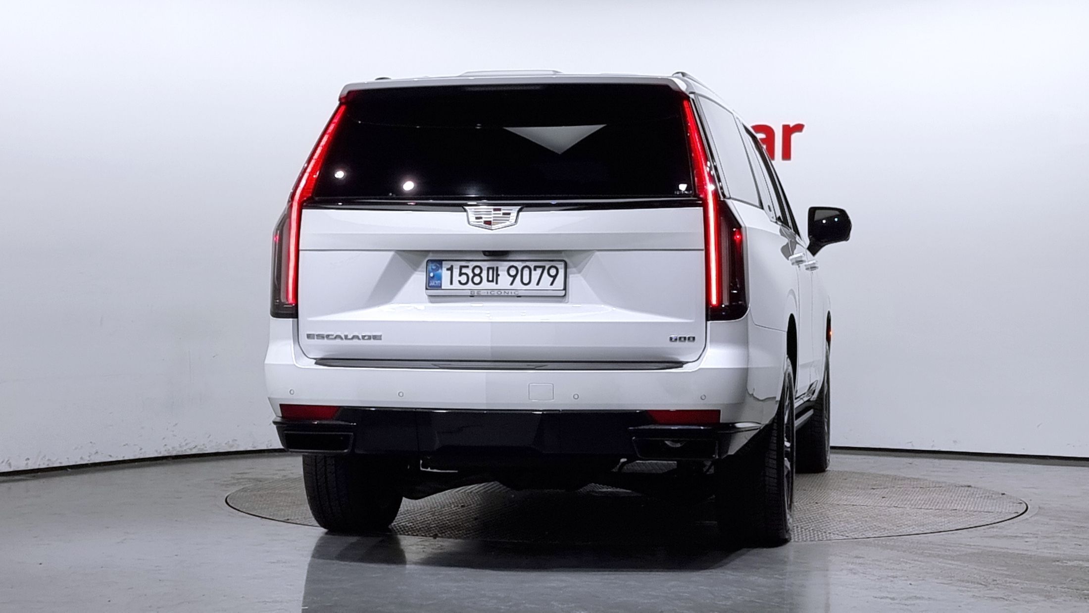 CADILLAC ESCALADE