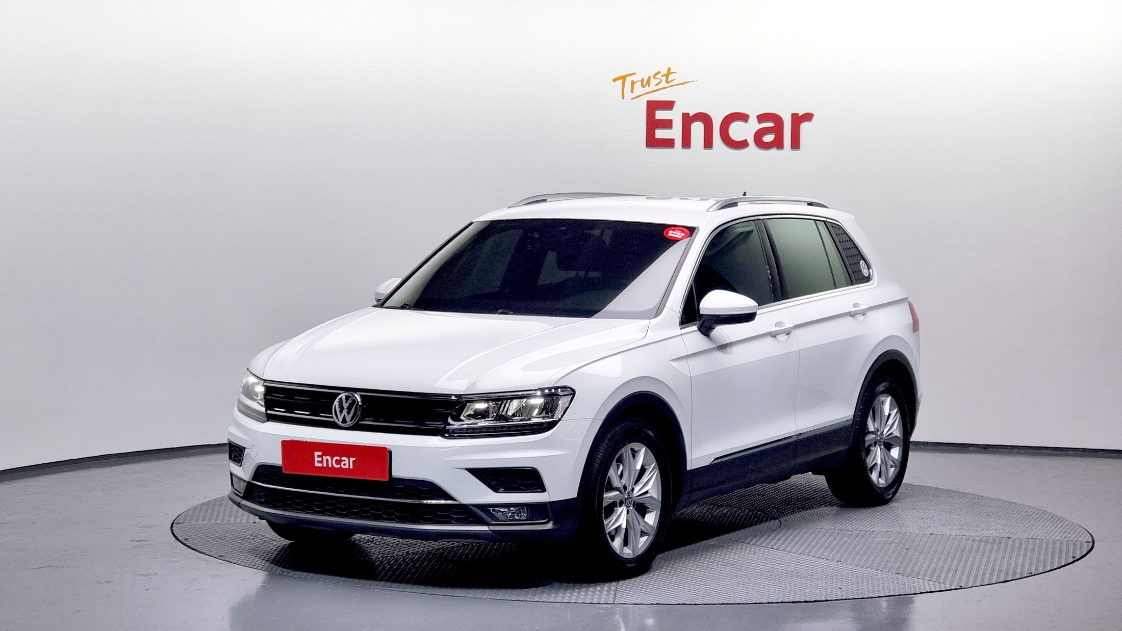 VOLKSWAGEN TIGUAN 2020