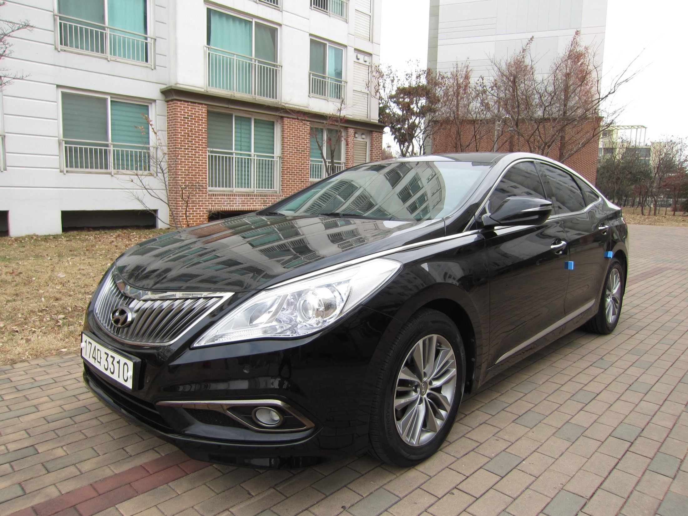 HYUNDAI GRANDEUR HG 2016