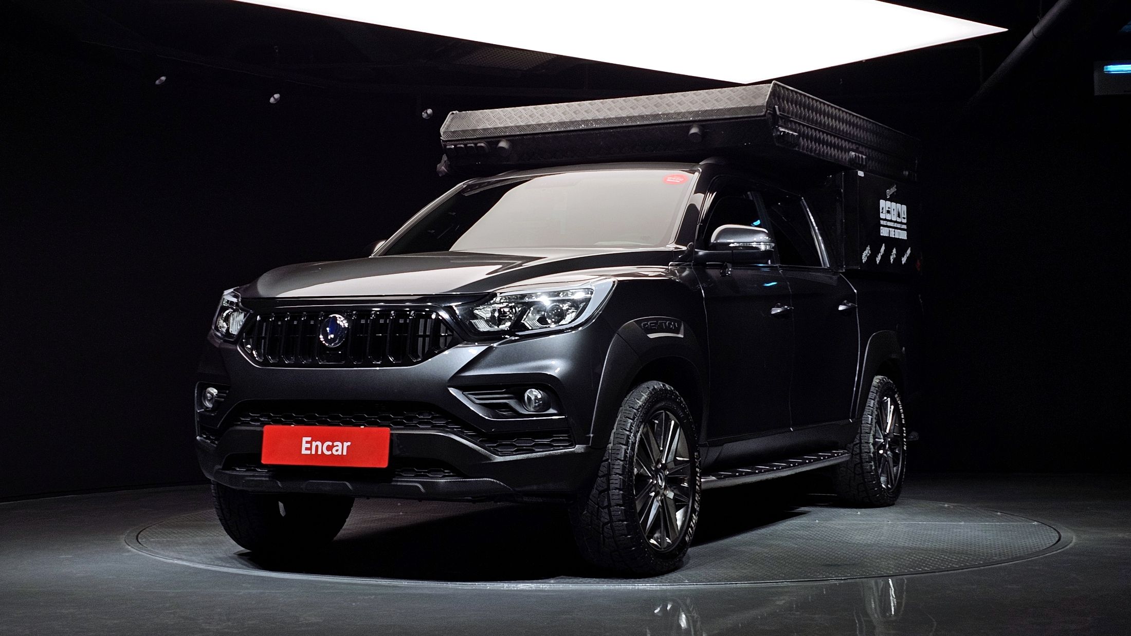 SSANGYONG REXTON SPORTS CAR