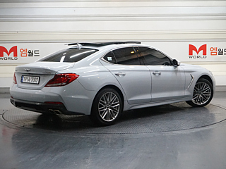 GENESIS G70 2019