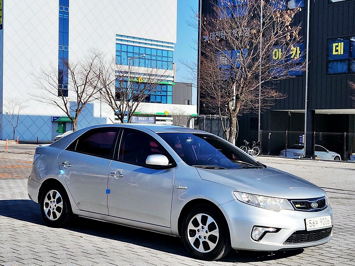 KIA PORTE 2011