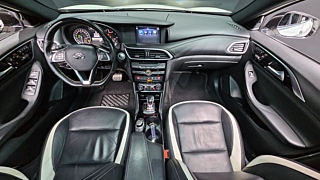 INFINITI Q30 2019
