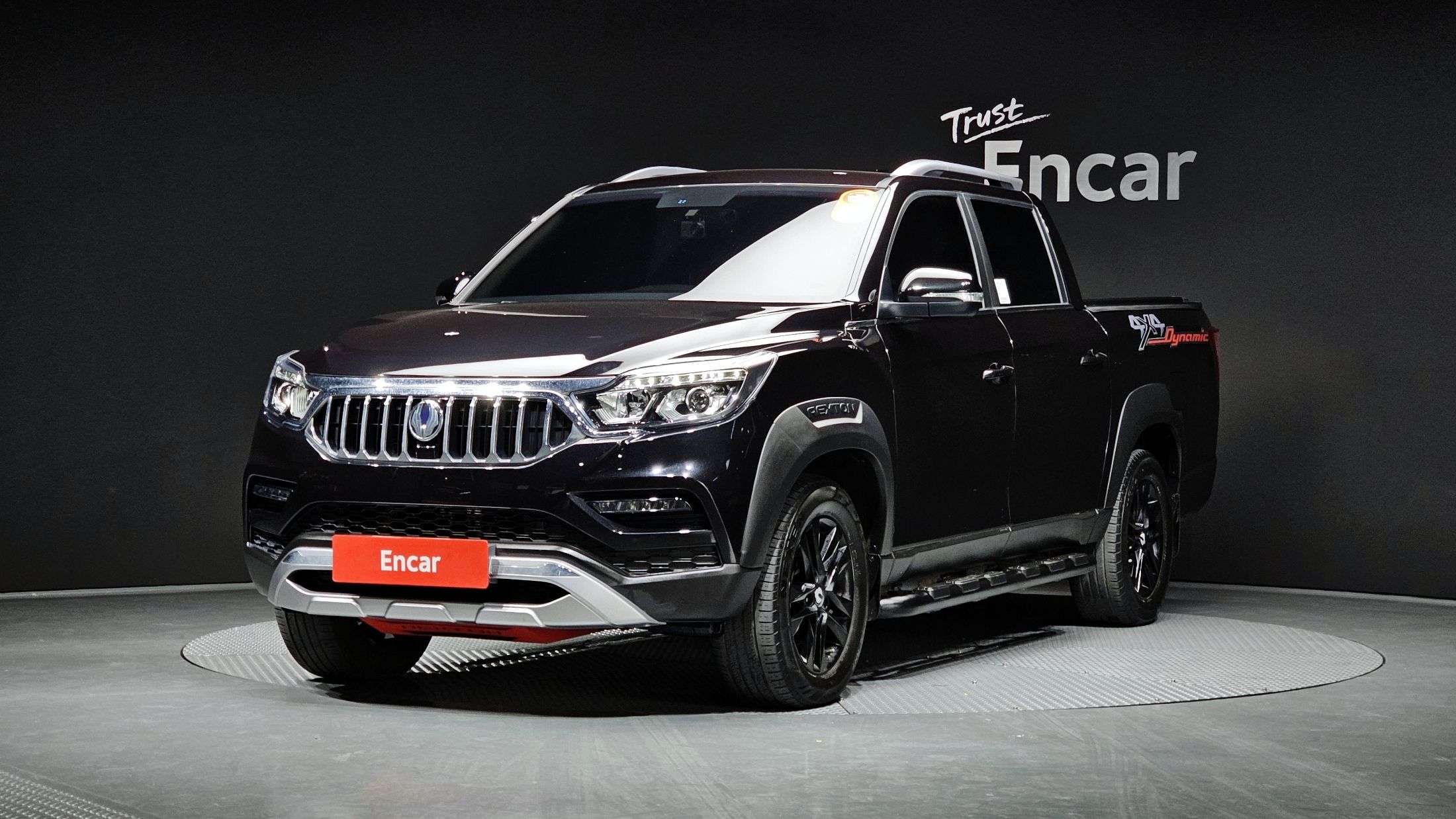 SSANGYONG REXTON SPORTS CAR