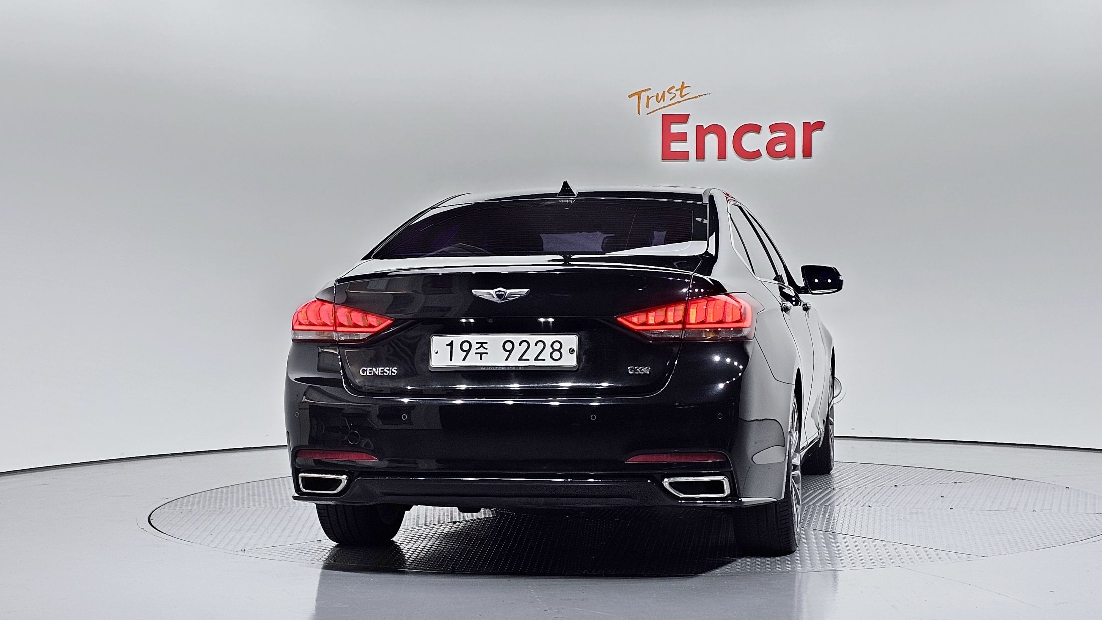HYUNDAI GENESIS DH 2014