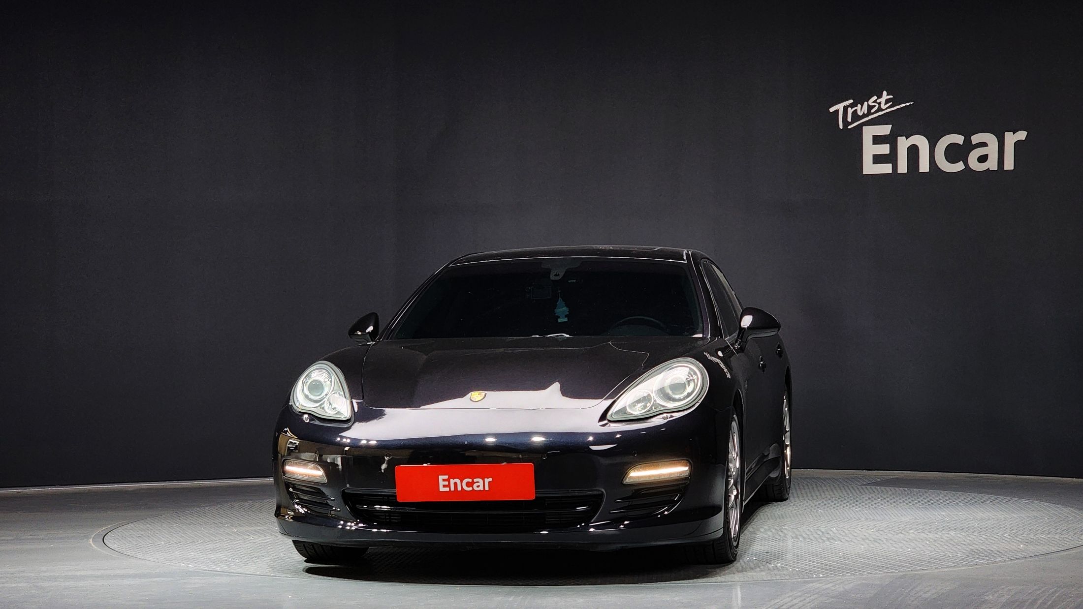 PORSCHE PANAMERA 2011