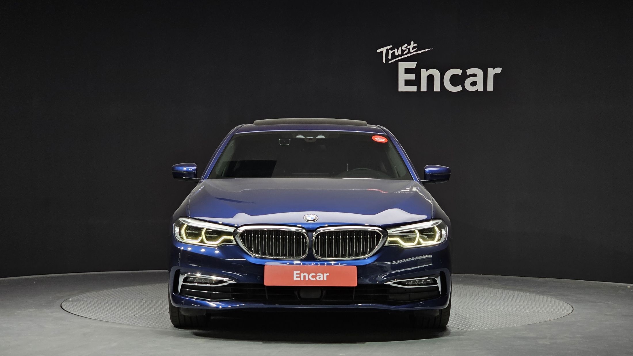 BMW 5-SERIES G30 2019