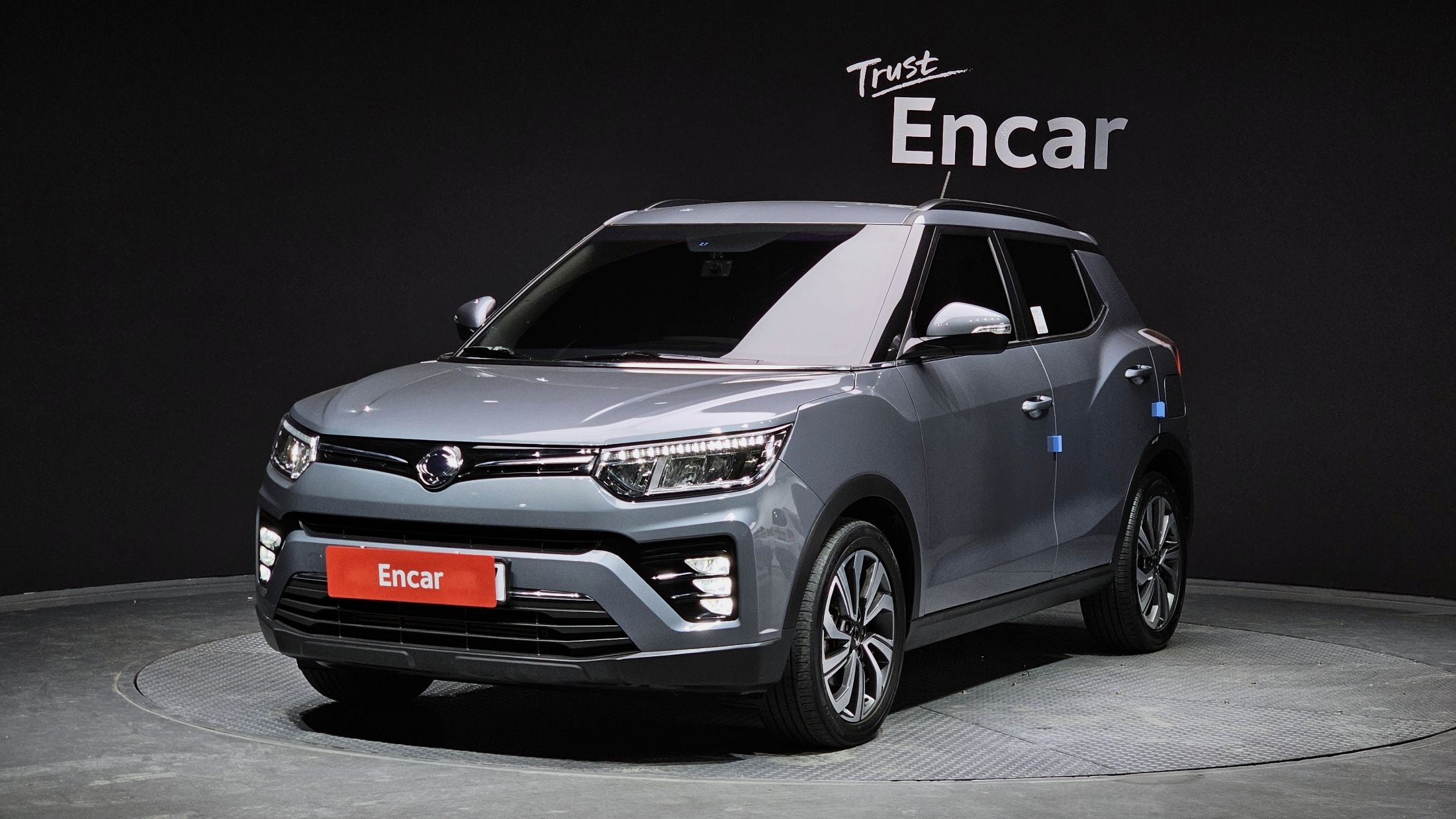 SSANGYONG TIVOLI VERY NEW