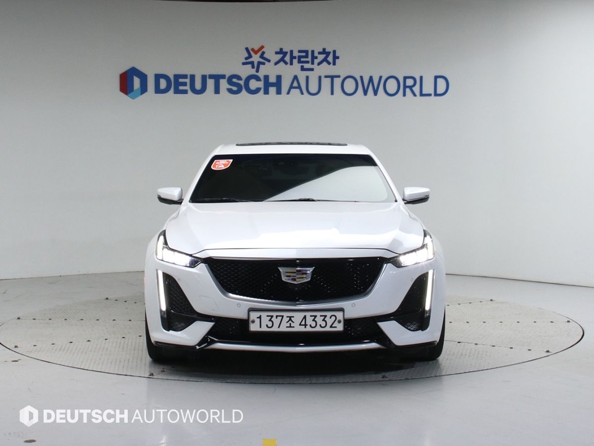 CADILLAC CT5