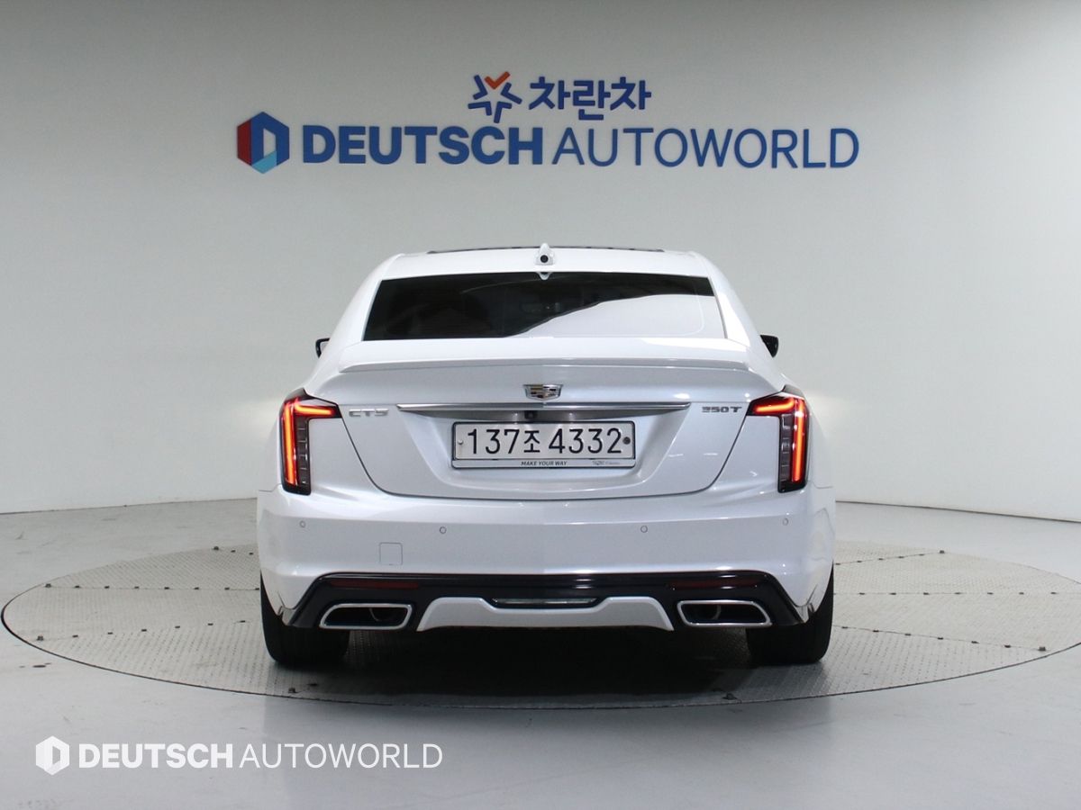 CADILLAC CT5