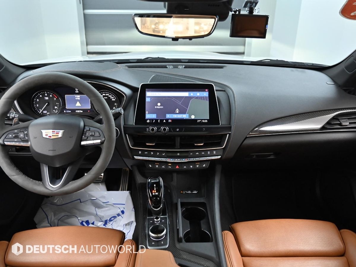CADILLAC CT5
