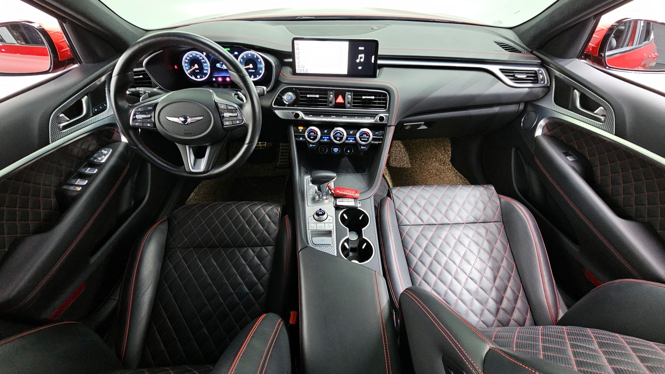 GENESIS G70 2020