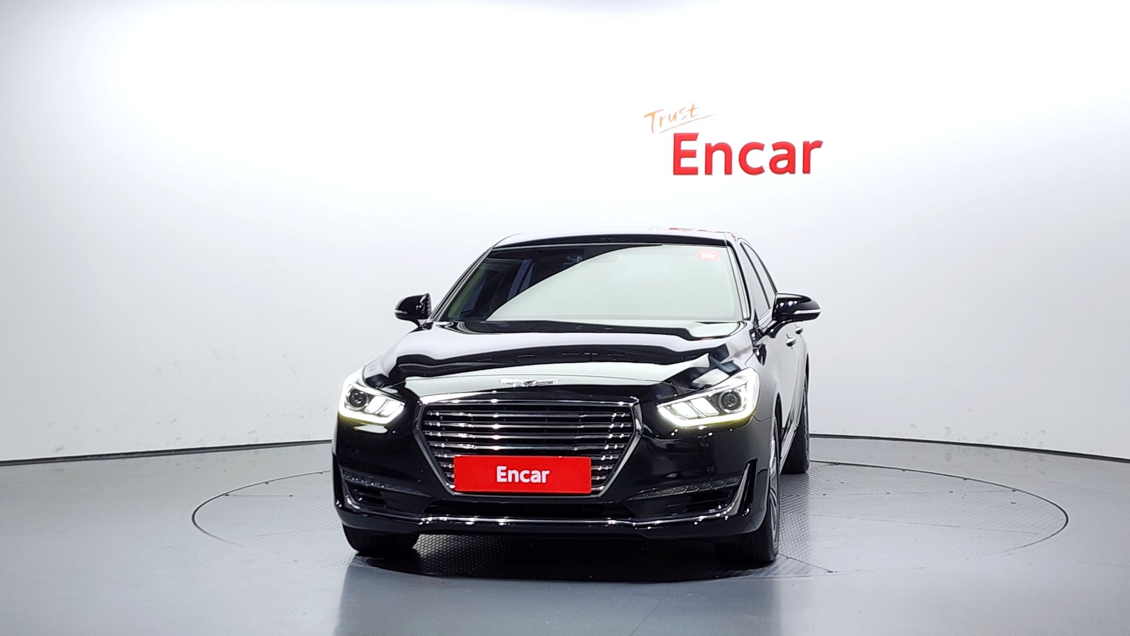 GENESIS EQ900 2016