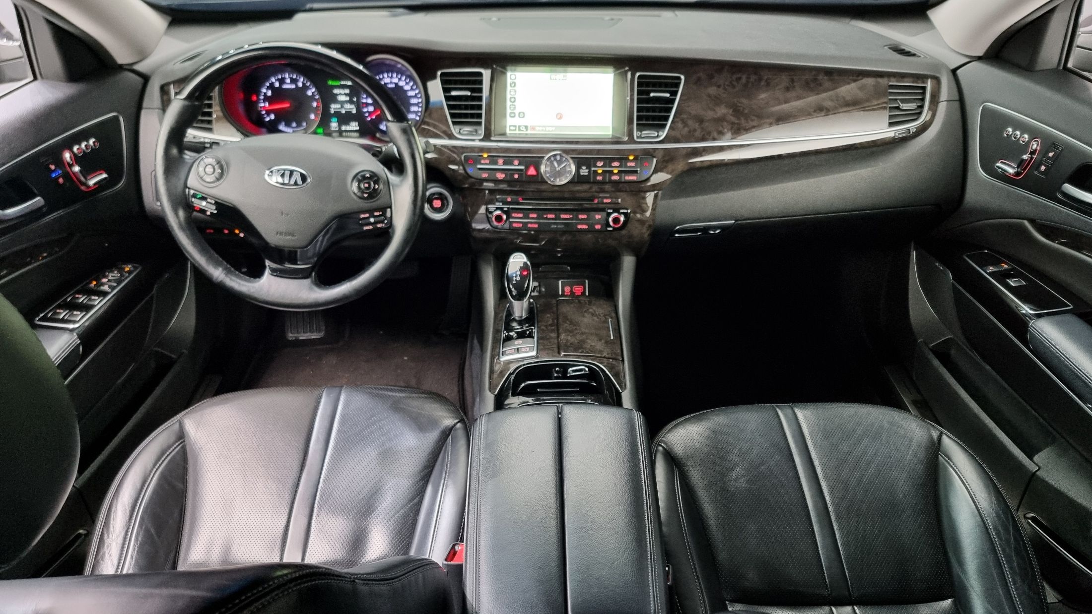 KIA K9 2016