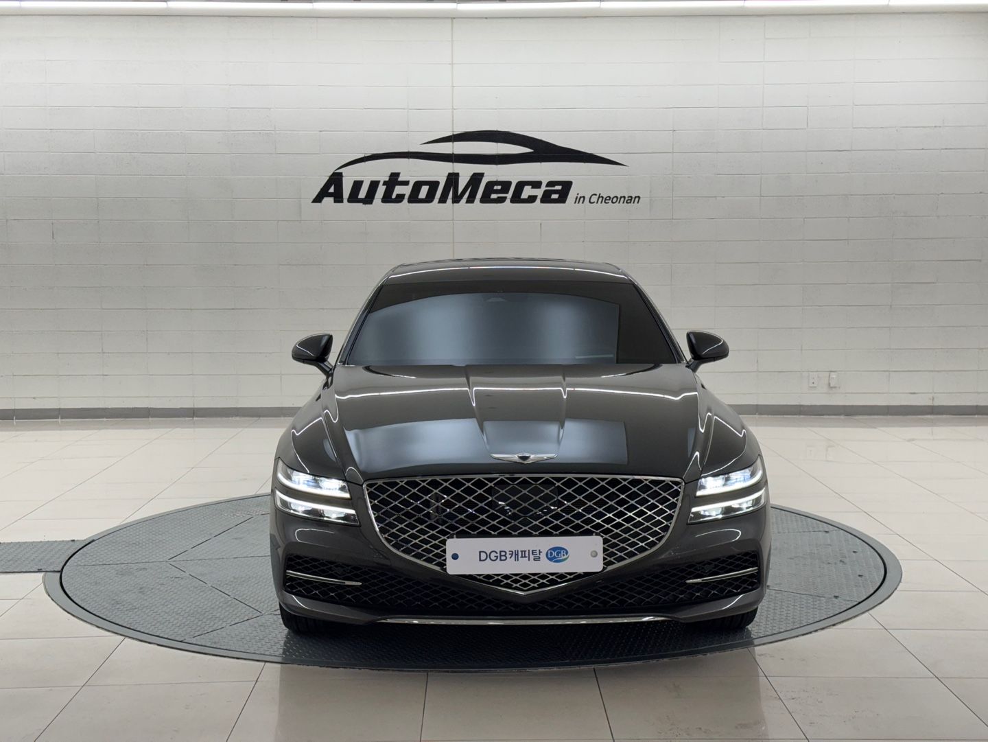 GENESIS G80 RG3 2023