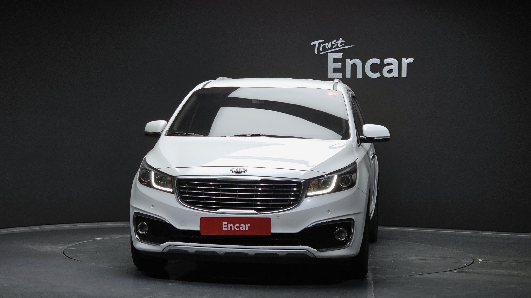 KIA CARNIVAL 2017