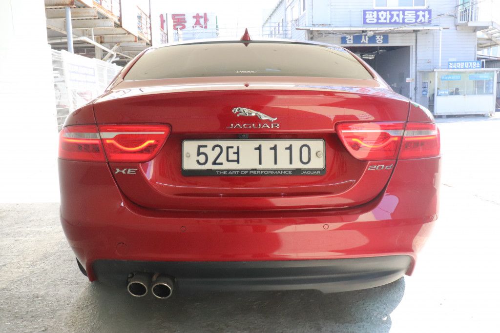 JAGUAR XE 2017
