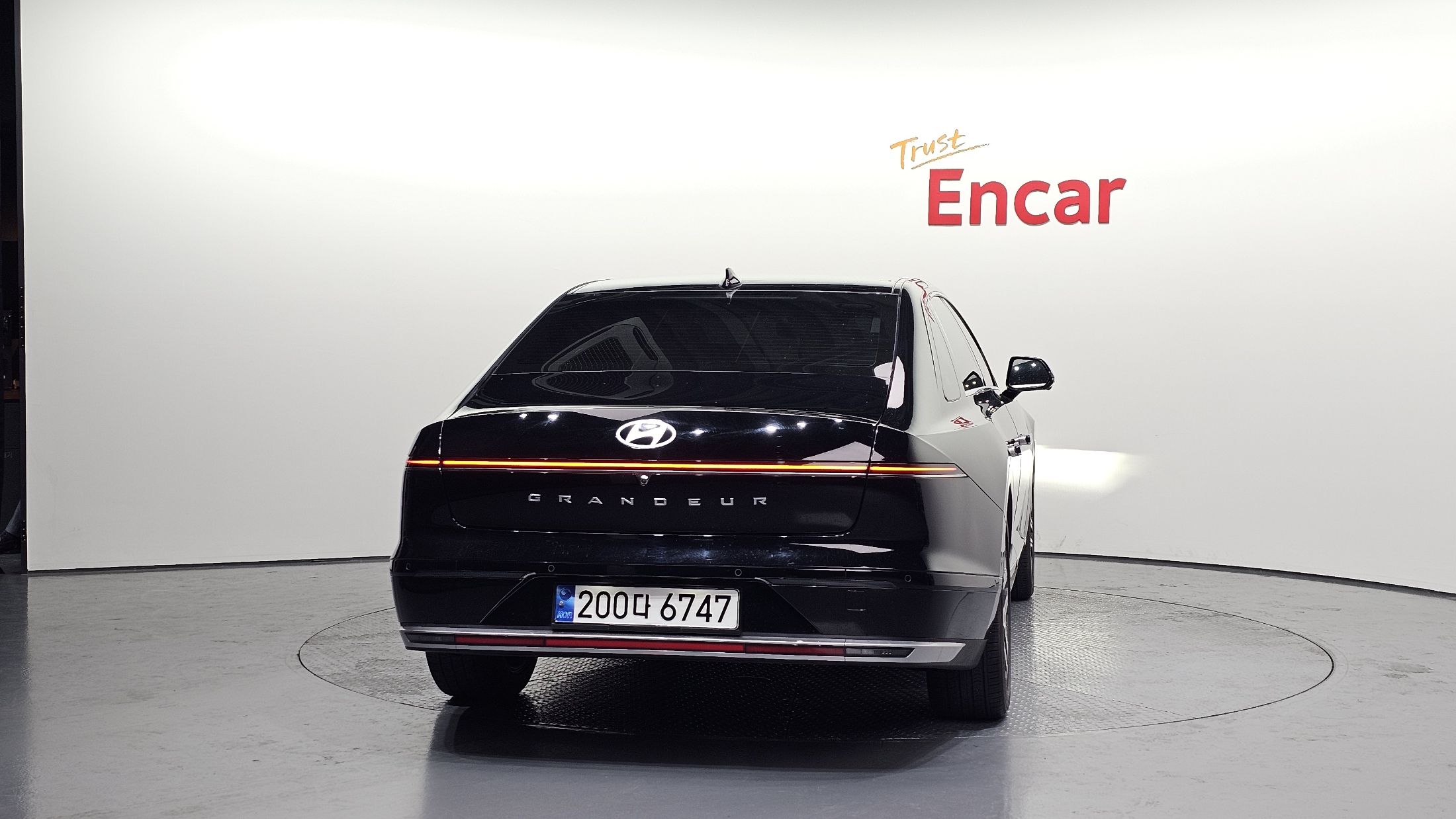 HYUNDAI GRANDEUR HYBRID GN7 2023