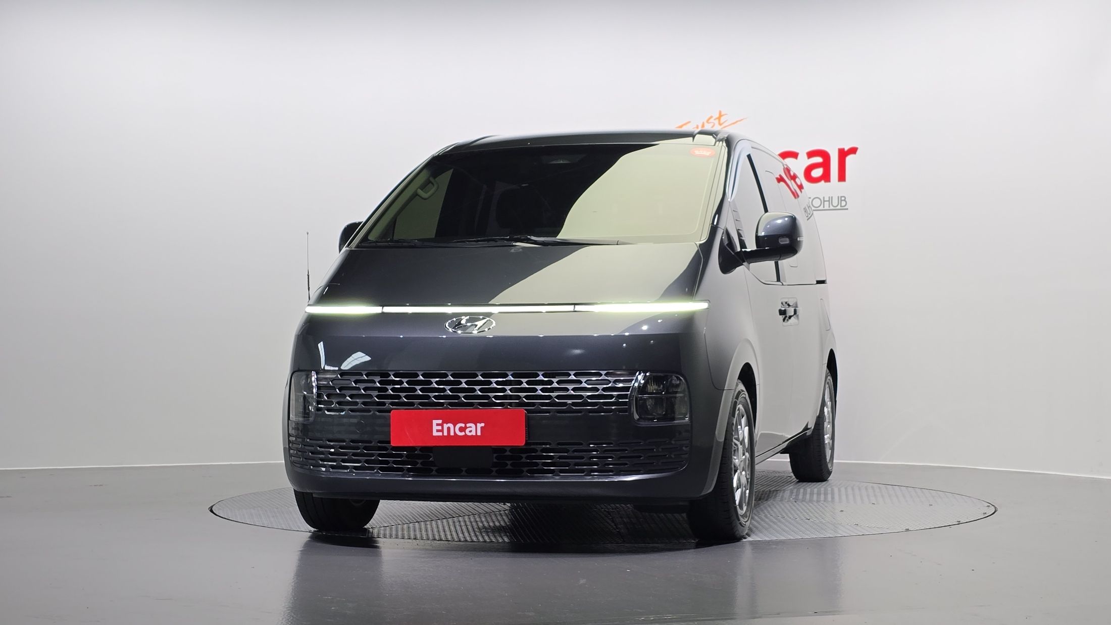 HYUNDAI STARIA 2021