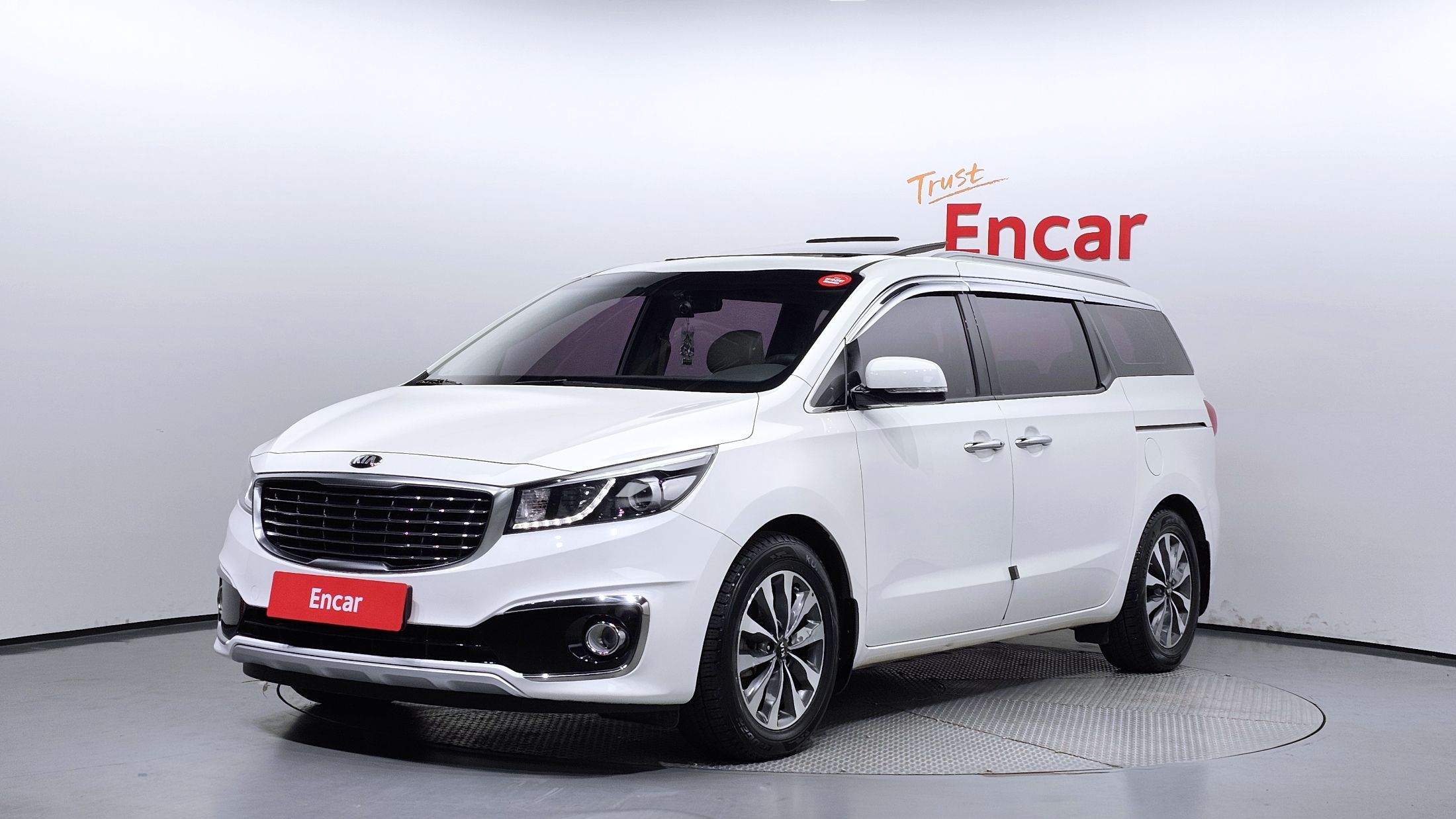 KIA CARNIVAL 2014