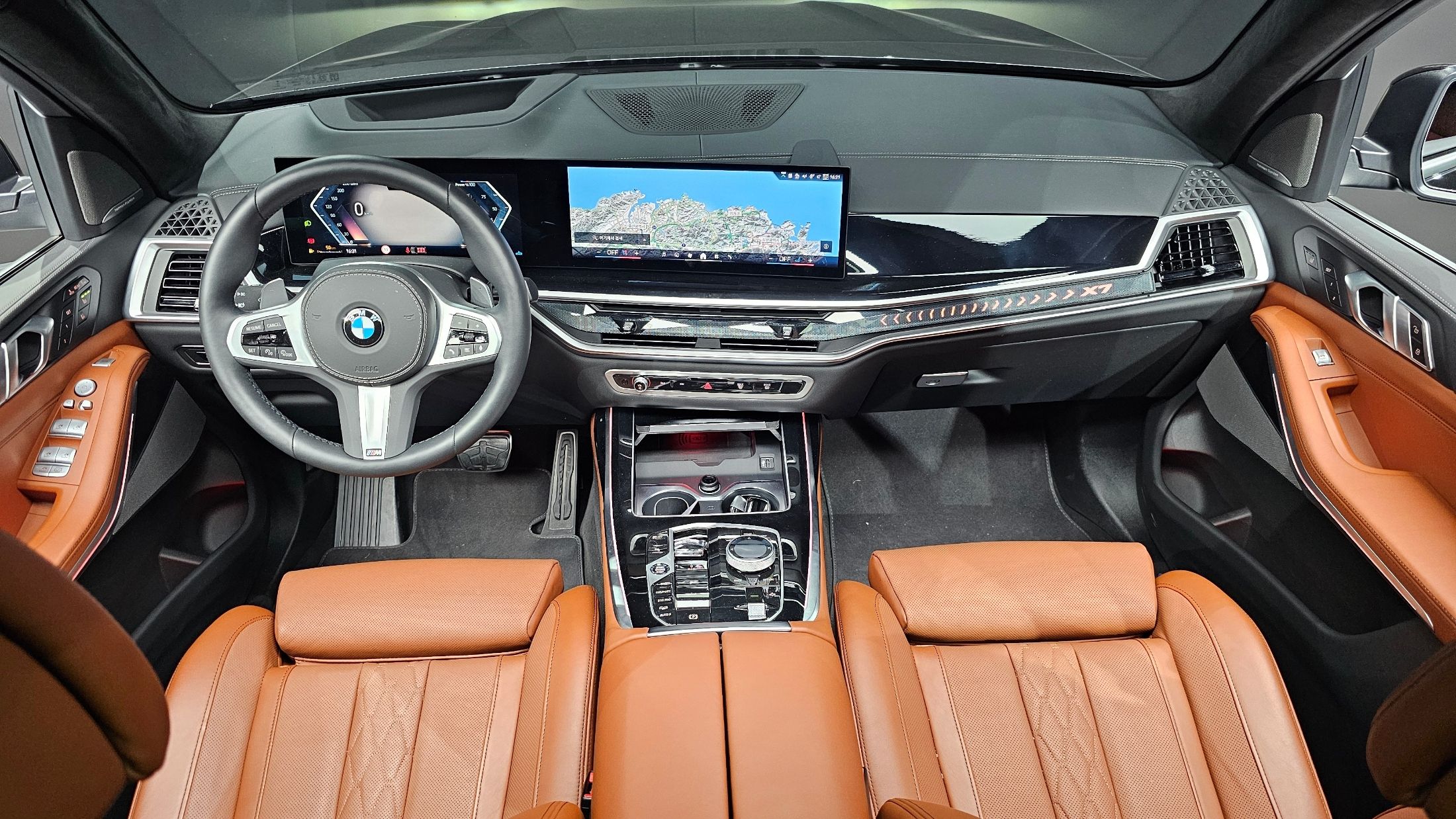 BMW X7 G07 2024