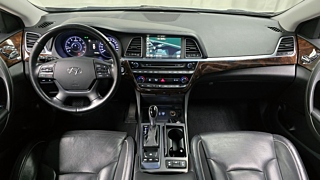 HYUNDAI ASLAN 2016