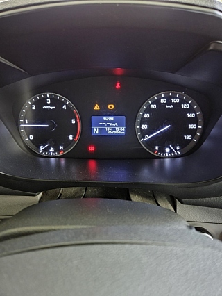 HYUNDAI SOLATI 2016
