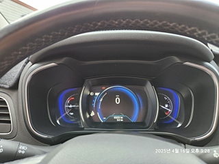SAMSUNG QM6 2018