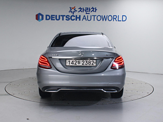 MERCEDES BENZ C-CLASS W205 2016